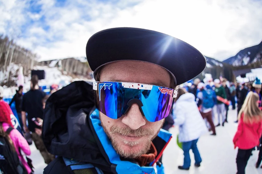 Pit Viper The Single WidesThe Absolute FreedomPolarizedMirror, PolarizedRW&B Accesories 4 Pit Viper The Single WidesThe Absolute FreedomPolarizedMirror, PolarizedRW&B Accesories